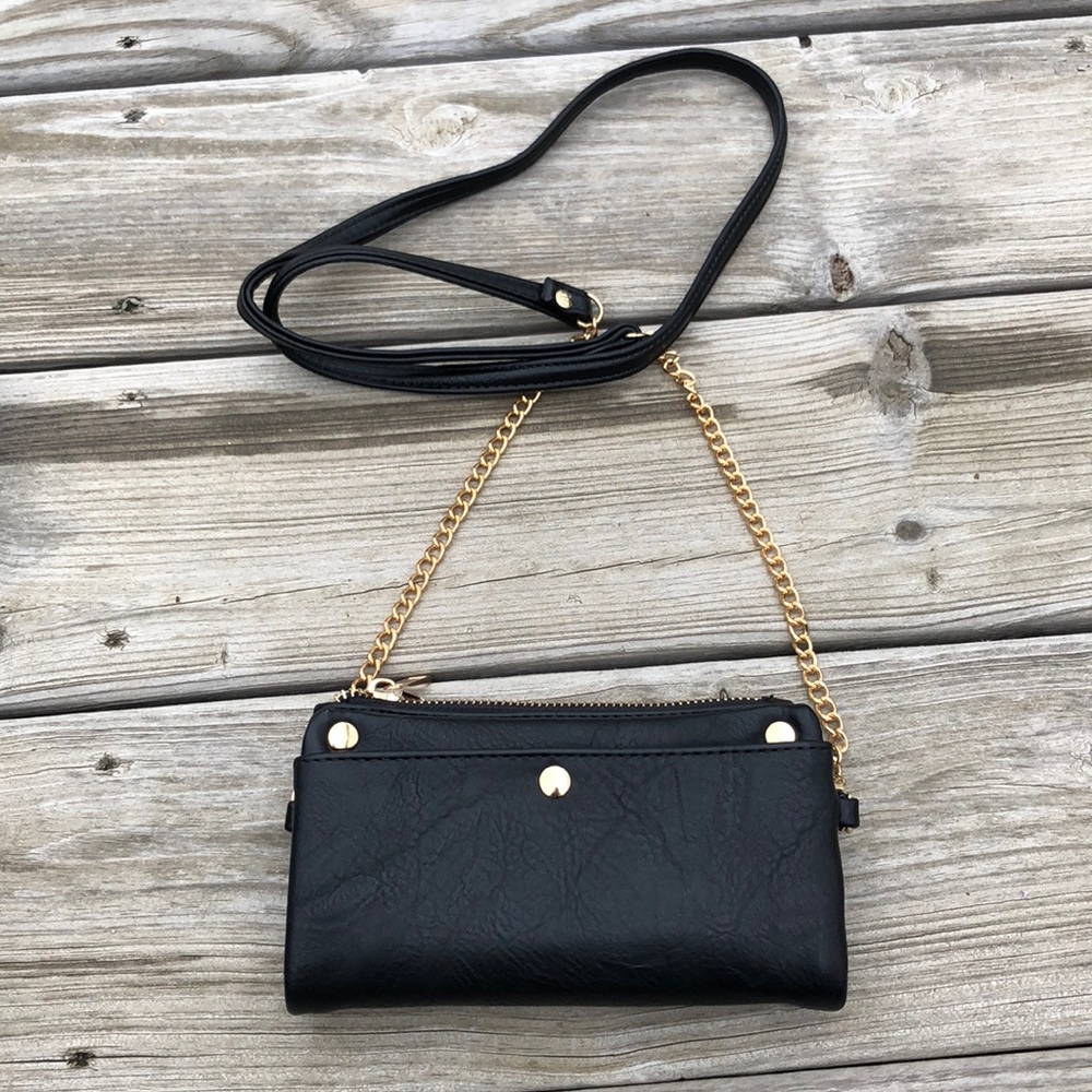 Black crossbody purse